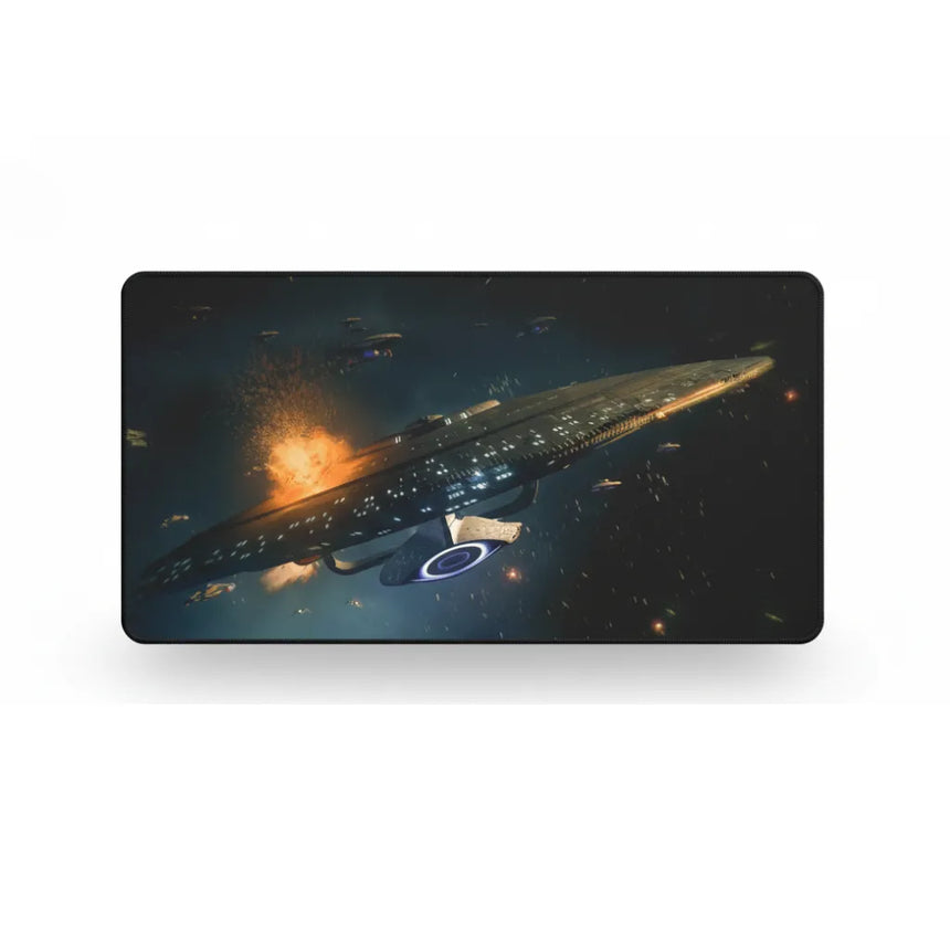 Tapis de Souris Star Trek : L'USS Enterprise-E en Plein Combat Spatial - vaisseau en pleine bataille interstellaire.