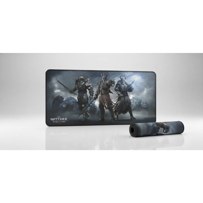Tapis de Souris The Witcher - Édition Dark Minimalist "Wild Hunt" avec figures mythiques de la Chasse Sauvage.