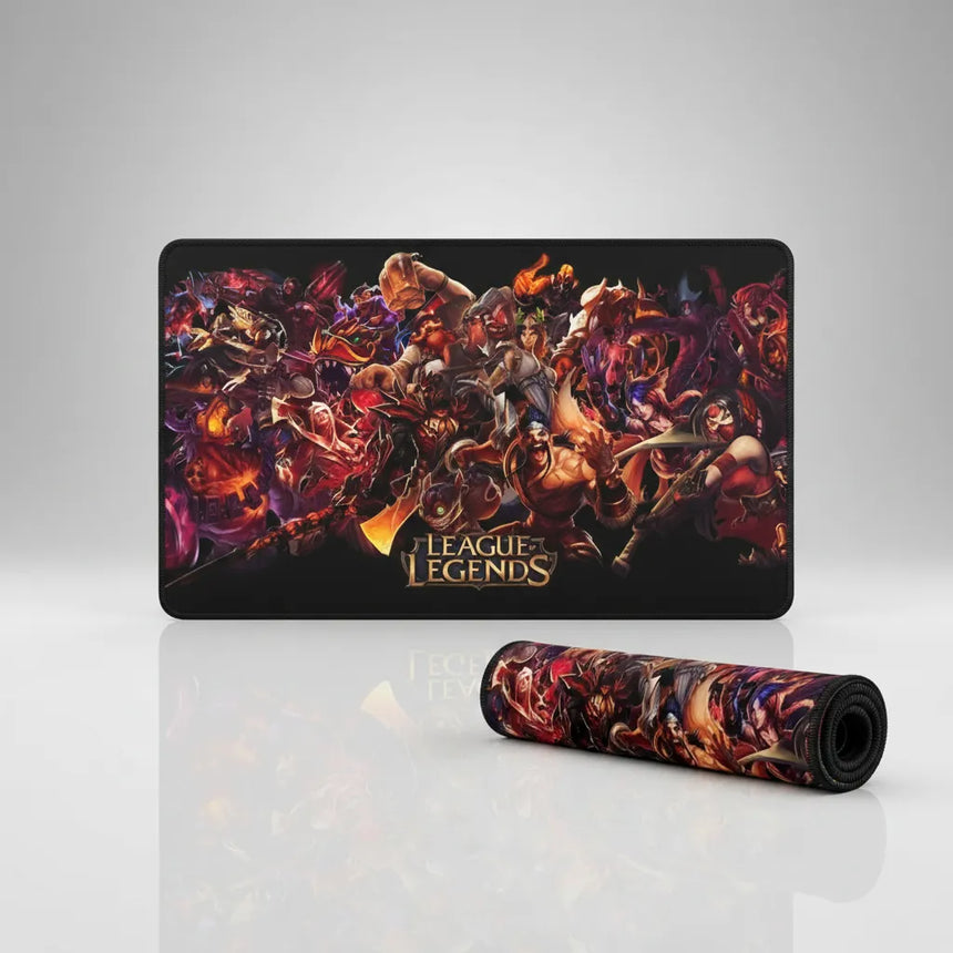Tapis de souris Gaming League of Legends - Édition Fresque des Champions XXL avec design dynamique et champions emblématiques.