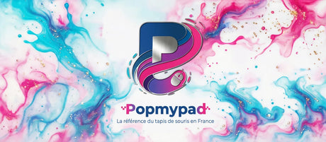 Tapis de Souris XXL Personnalisé - Votre Propre Image (900x400mm) - Création Unique - PopMyPad logo sur fond coloré.