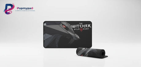 Tapis de Souris Gamer The Witcher - Édition Loup Géométrique (XXL & RGB) avec design géométrique du Loup Blanc.