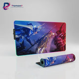 Tapis de Souris Gaming Final Fantasy - Édition Collector "L'Affrontement" avec design de combat entre Lumière et Ténèbres.