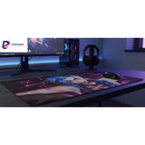 Tapis de Souris Gaming Jinx - League of Legends - Édition Artistique Chaos sur un bureau avec un ordinateur et un casque.