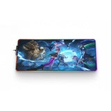 Tapis de Souris League of Legends Jinx RGB – Édition Gaming XXL Haute Précision avec Jinx et champions sur fond lumineux.