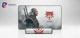 Tapis de Souris XXL The Witcher 3 - Édition "Légendes du Continent" avec Geralt et l'emblème de la saga.