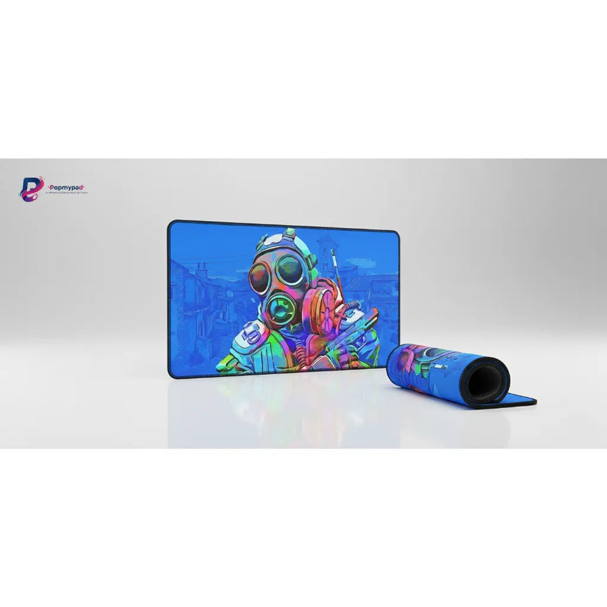 Tapis de souris Gamer CS:GO - Design Neon Operator SAS - Haute Précision affichant un opérateur sous néon.