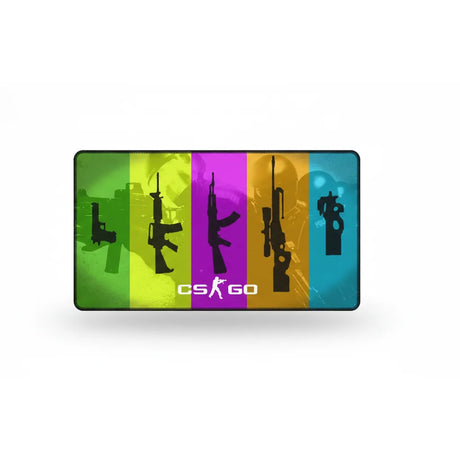 Tapis de souris Gaming CSGO - Tactical Spectrum Edition avec silhouettes d'armes iconiques sur fond coloré.