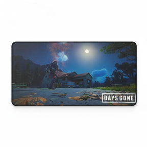 Tapis de souris Gaming Days Gone - Édition Farewell Nocturne avec un paysage nocturne captivant.