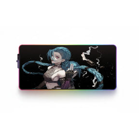 Tapis de souris Gaming RGB - League of Legends Jinx (Édition Chaos) avec design artistique et éclairage LED.