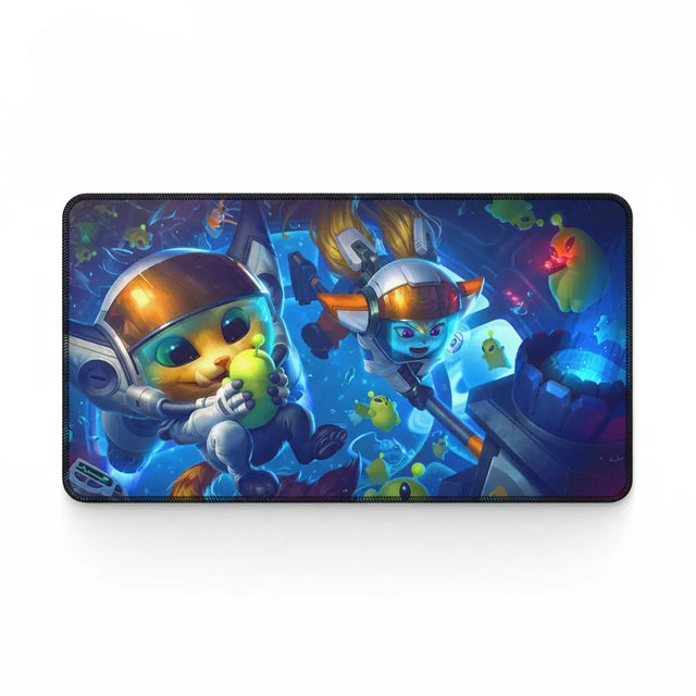 Tapis de souris Gaming Tactical HUD - L'atout Maître pour League of Legends avec personnages de jeu en action.