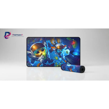 Tapis de souris Gaming Tactical HUD - L'atout Maître pour League of Legends avec des personnages emblématiques.