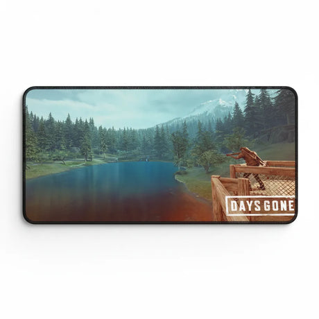 Tapis de souris Gaming XXL - Days Gone : Édition Midnight Sentinel avec paysage nocturne d'Oregon.