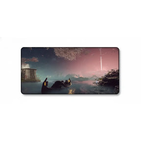 Tapis de souris Gaming XXL - God of War L'Éveil de Midgard, design artistique avec Kratos et Atreus sur fond onirique.