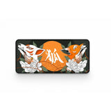 Tapis de souris Renard Japonais - Dualité Kitsune & Style Zen avec illustration de renards et fleurs.
