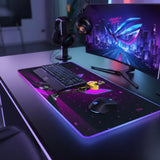 Tapis de souris Valorant - Édition Reyna - XXL RGB & Précision Ultime avec un clavier et une souris sur un bureau moderne.