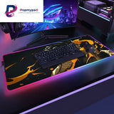Tapis de souris valorant - Édition Phoenix - XXL RGB & Précision avec clavier et souris sur bureau gamer.